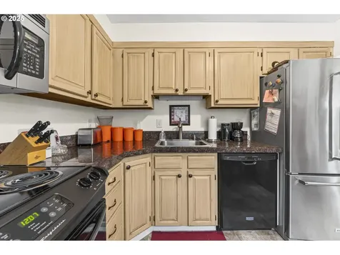 10960 SW Meadowbrook Drive Tigard OR 97224