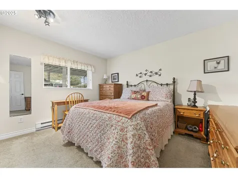 10960 SW Meadowbrook Drive Tigard OR 97224