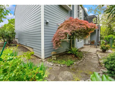 10960 SW Meadowbrook Drive Tigard OR 97224