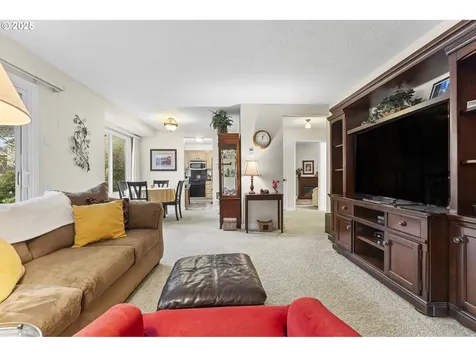 10960 SW Meadowbrook Drive Tigard OR 97224