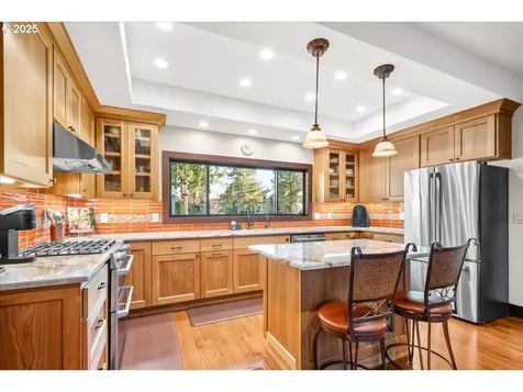 32221 SW Boones Bend Road Wilsonville OR 97070