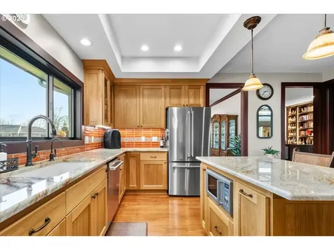 32221 SW Boones Bend Road Wilsonville OR 97070