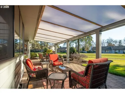 32221 SW Boones Bend Road Wilsonville OR 97070
