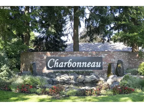 32221 SW Boones Bend Road Wilsonville OR 97070