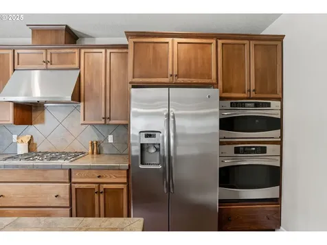 10634 SE Mirandol Street Happy Valley OR 97086