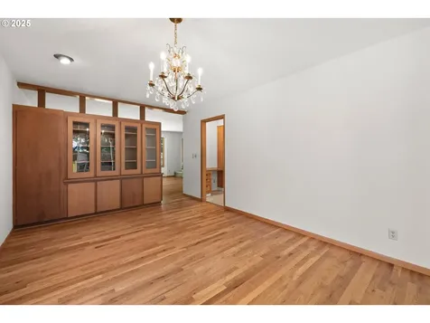 9355 SW Jamieson Road Beaverton OR 97005