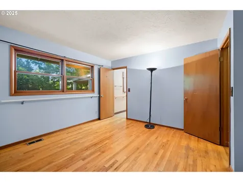 9355 SW Jamieson Road Beaverton OR 97005