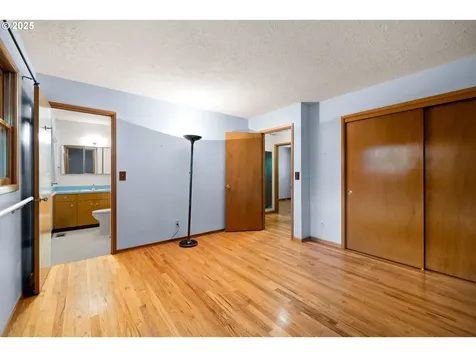 9355 SW Jamieson Road Beaverton OR 97005