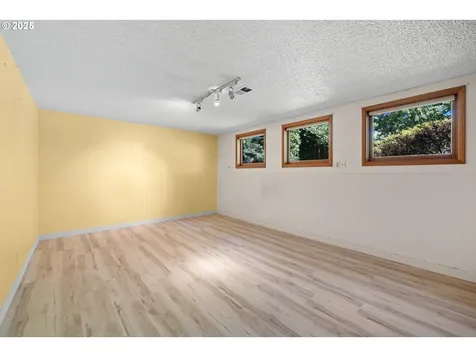 9355 SW Jamieson Road Beaverton OR 97005
