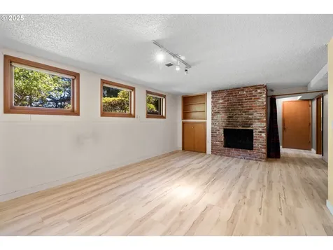 9355 SW Jamieson Road Beaverton OR 97005