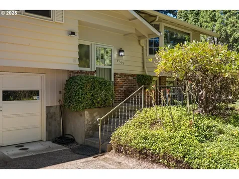 9355 SW Jamieson Road Beaverton OR 97005