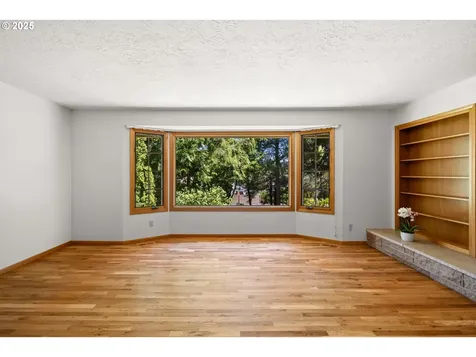 9355 SW Jamieson Road Beaverton OR 97005