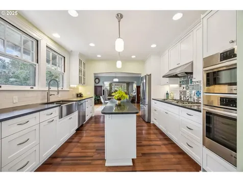 2822 NE 50th Avenue Portland OR 97213