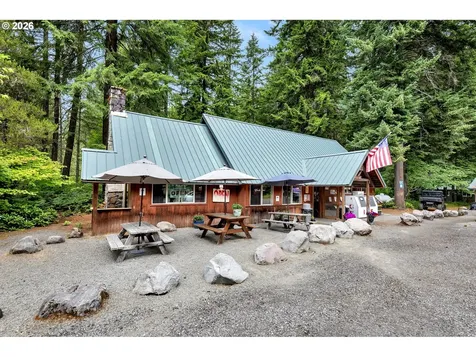 Cabin 99 Northwoods Cougar WA 98616