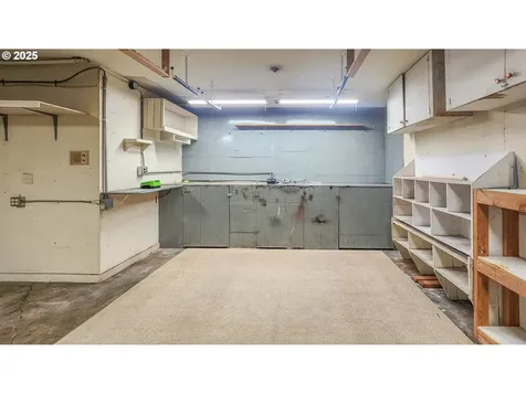 1929 NW Lynwood Street Roseburg OR 97471