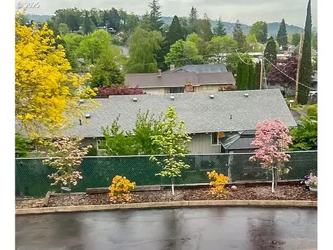 1929 NW Lynwood Street Roseburg OR 97471
