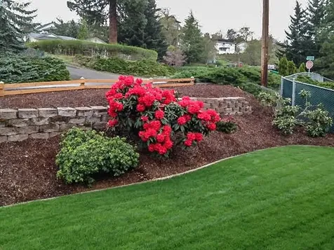 1929 NW Lynwood Street Roseburg OR 97471