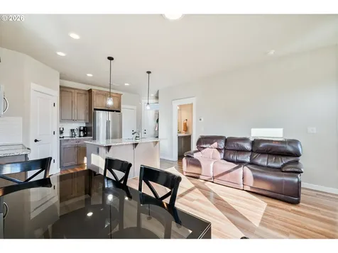 7234 S Ridge Way Ridgefield WA 98642