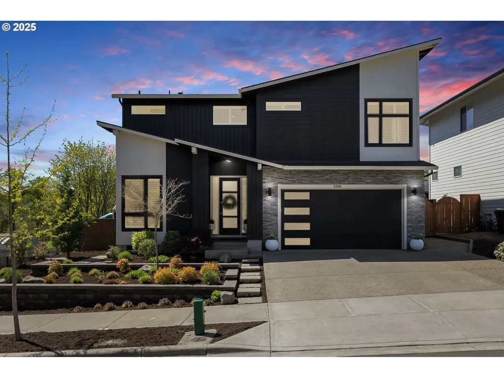 23913 SW Heron Lakes Drive Sherwood OR 97140