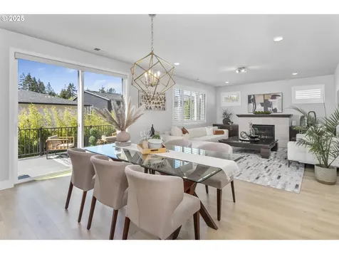 23913 SW Heron Lakes Drive Sherwood OR 97140