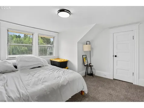 4836 N Albina Avenue Portland OR 97217