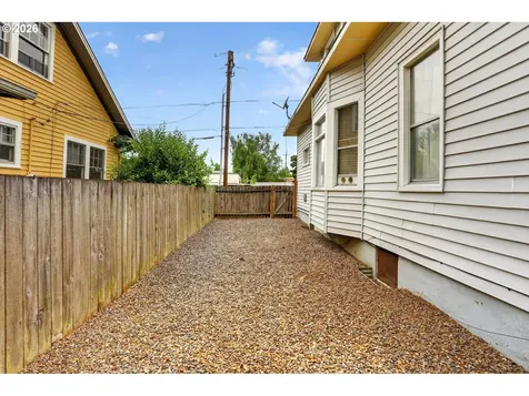 4836 N Albina Avenue Portland OR 97217
