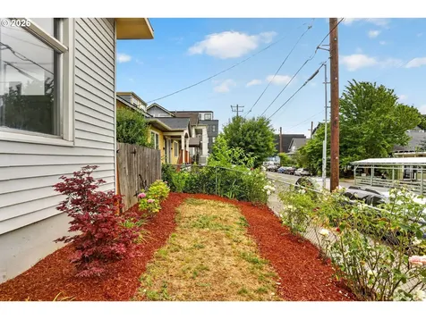 4836 N Albina Avenue Portland OR 97217