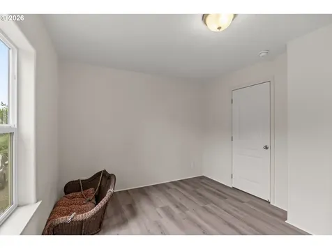 1424 NE Ridge Avenue Roseburg OR 97470