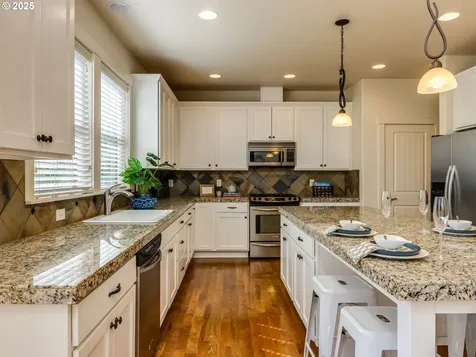 7760 SW Hyland Way Beaverton OR 97008