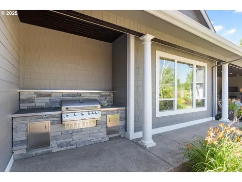 9460 SW Inverness Way Beaverton OR 97007