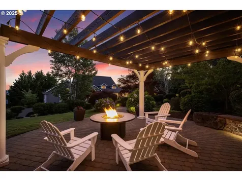 9460 SW Inverness Way Beaverton OR 97007