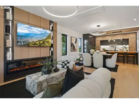 703 1st Street Lake Oswego OR 97034