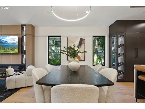 703 1st Street Lake Oswego OR 97034