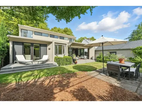 7338 N Chase Avenue Portland OR 97217