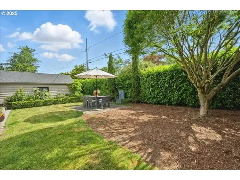 7338 N Chase Avenue Portland OR 97217