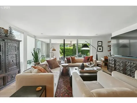 7338 N Chase Avenue Portland OR 97217