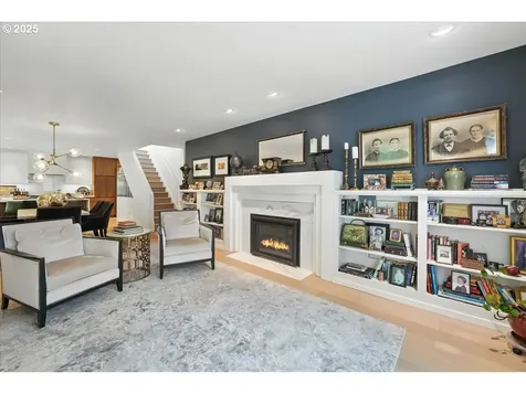 7338 N Chase Avenue Portland OR 97217