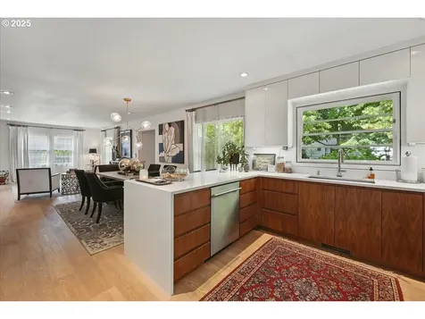 7338 N Chase Avenue Portland OR 97217