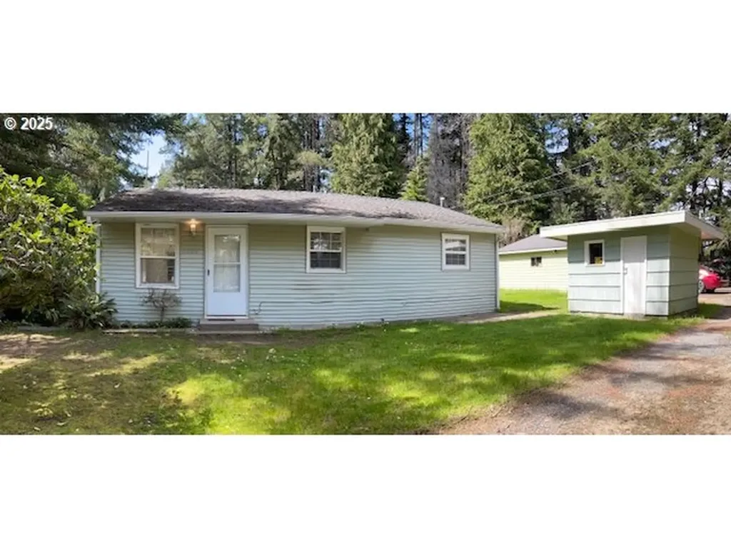 69376 Wildwood Road North Bend OR 97459