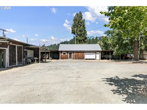 78688 Sears Road Cottage Grove OR 97424