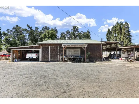 78688 Sears Road Cottage Grove OR 97424