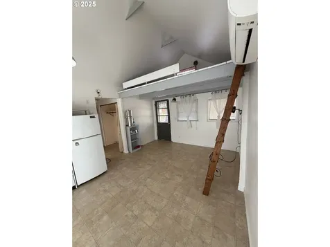 78688 Sears Road Cottage Grove OR 97424