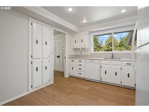 2547 SE Mariposa Court Hillsboro OR 97123