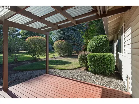2547 SE Mariposa Court Hillsboro OR 97123