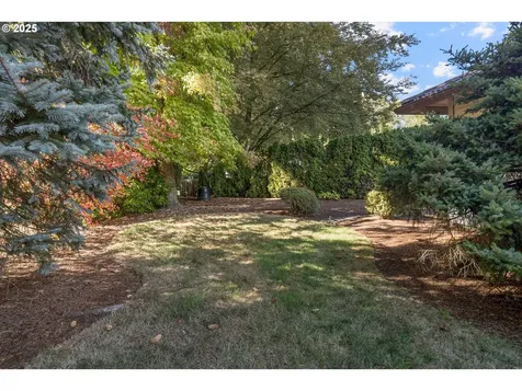 2547 SE Mariposa Court Hillsboro OR 97123