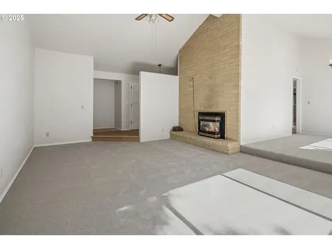 2547 SE Mariposa Court Hillsboro OR 97123