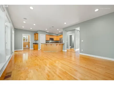 15675 SW Beverly Beach Court Beaverton OR 97007