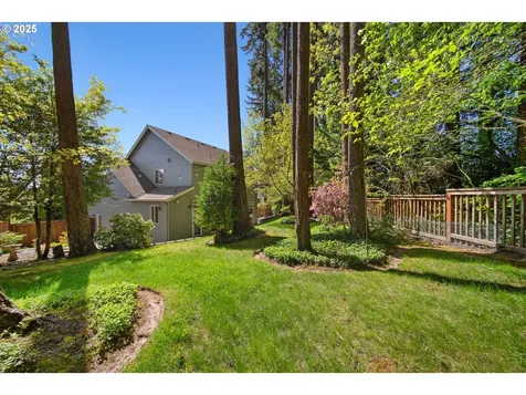 15675 SW Beverly Beach Court Beaverton OR 97007
