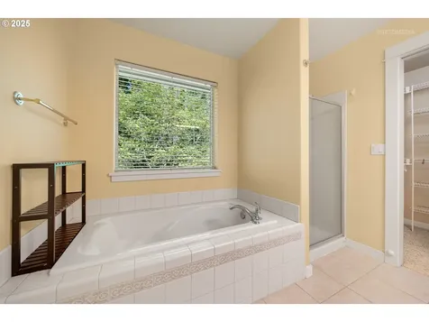 15675 SW Beverly Beach Court Beaverton OR 97007