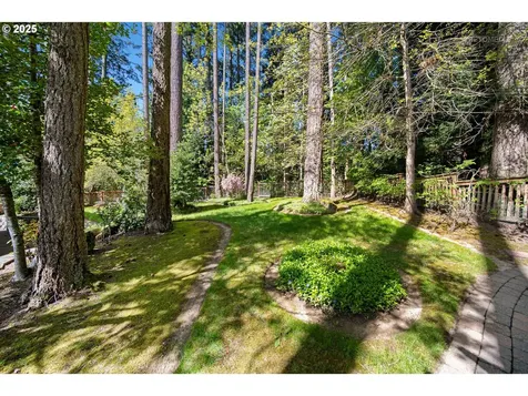 15675 SW Beverly Beach Court Beaverton OR 97007